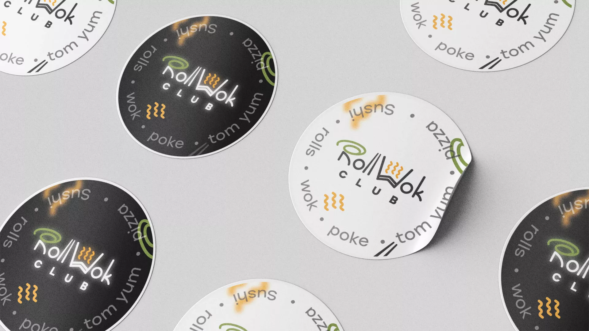 Разработка наклеек для суши-бара «Roll Wok Club» в Змеиногорске